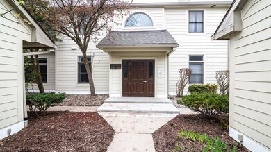 2063 Bent Trail Ct unit 19, Ann Arbor, MI 48108 - photo 2