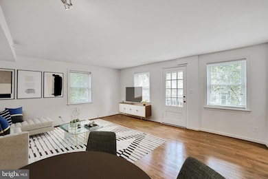 2240 Washington Ave unit 101A, Silver Spring, MD 20910 - photo 6