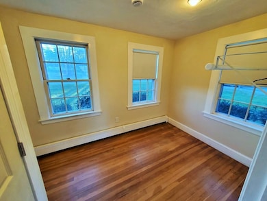 450 Oak St unit A, East Bridgewater, MA 02333 - photo 6