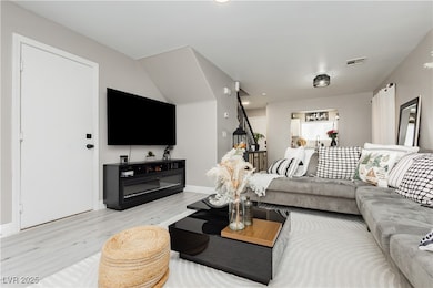 4774 Valleyside Ave, Las Vegas, NV 89115 - photo 5