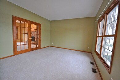 522 Danbury Dr unit 4, Oswego, IL 60543 - photo 4