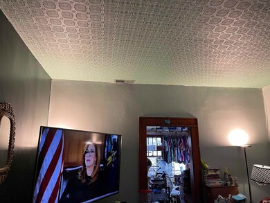 521 N Pleasant St, Portland, IN 47371 - photo 2