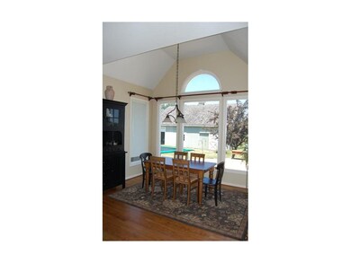 Breakfast Room