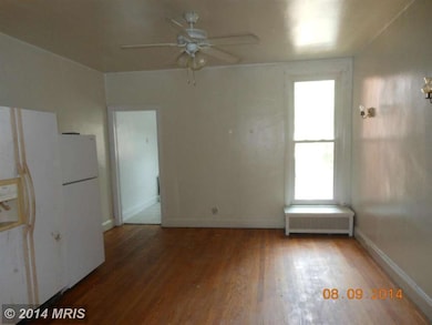4006 Woodridge Rd, Baltimore, MD 21229 - photo 3