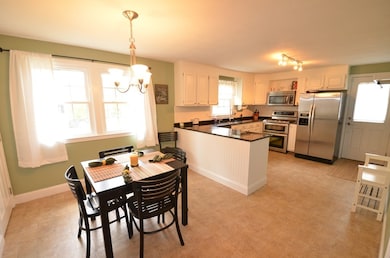 24 Beech St, Franklin, MA 02038 - photo 7