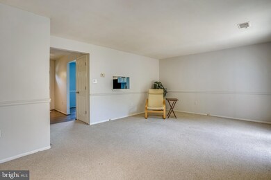 2872 Madeira Ct, Woodbridge, VA 22192 - photo 7