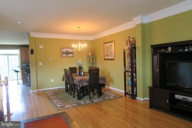 9768 Corbett Cir, Manassas Park, VA 20111 - photo 6