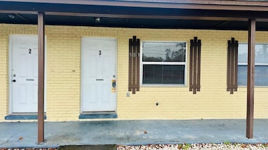 979 Berkley Rd unit 3, Auburndale, FL 33823 - photo 2