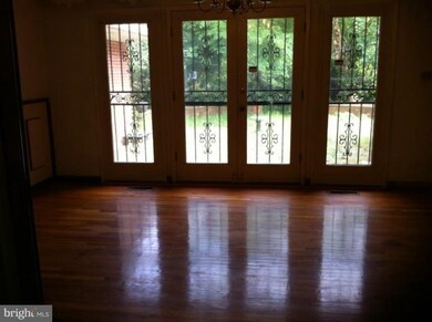 14632 Peach Orchard Rd, Silver Spring, MD 20905 - photo 4