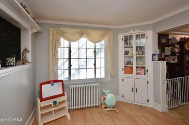 11 Pearl St, Adams, MA 01220 - photo 7