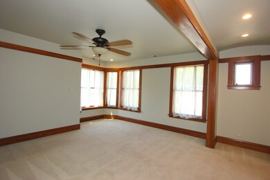 1027 Gunderson Ave, Oak Park, IL 60304 - photo 3