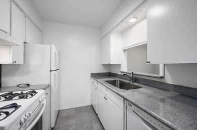 1710 Indiana St unit 11, Houston, TX 77006 - photo 4