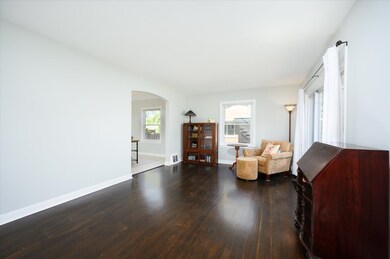 1310 Portsmouth Ave, Westchester, IL 60154 - photo 6