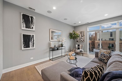 2825 N Halsted St unit 3E, Chicago, IL 60657 - photo 3