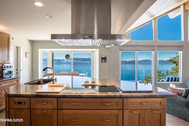 1348_WindingWay_DSC_4470-HDR