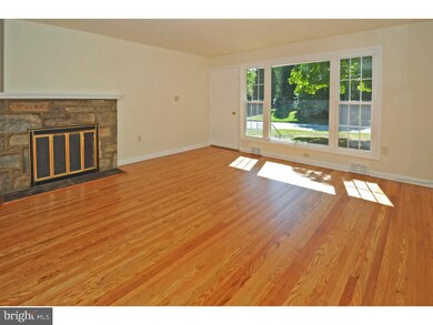 310 Winding Way, Glenside, PA 19038 - photo 2