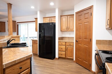 116 Autumn St, Aliquippa, PA 15001 - photo 5