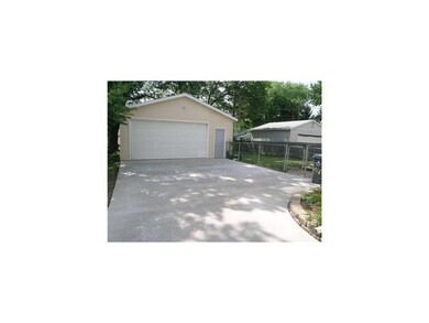 Garage.