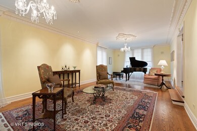 2403 Saranac Ln, Glenview, IL 60026 - photo 4