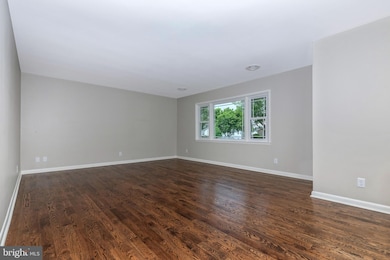 18739 Rolling Rd, Hagerstown, MD 21742 - photo 5