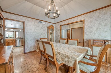 8892 N 5th St, Fresno, CA 93720 - photo 7