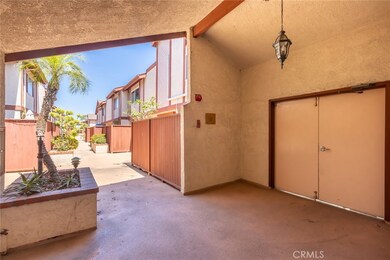 HOA entrance from Redondo Beach Blvd