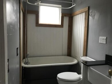 535 W Main St, Niles, MI 49120 - photo 3