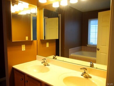 6782 Hickory Rd, Macungie, PA 18062 - photo 7