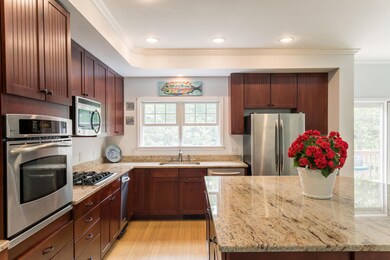 49 Nineteenth St, Edgartown, MA 02539 - photo 4