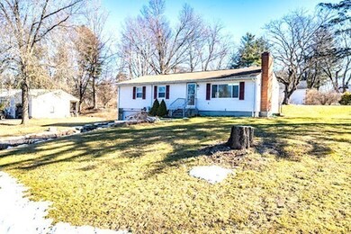 24 Tracy Cir, Amherst, MA 01002 - photo 3