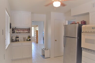 10514 W Kelso Dr, Sun City, AZ 85351 - photo 3