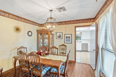 829 Rampart St, Lake Charles, LA 70607 - photo 2