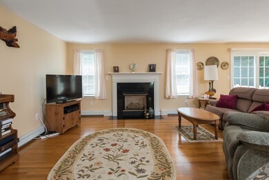 33 Winter Cir, Rockland, MA 02370 - photo 6