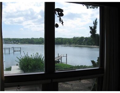 3 Touisset Rd, Warren, RI 02885 - photo 4