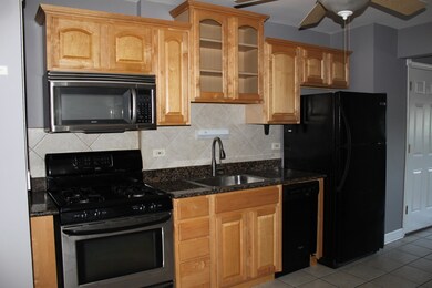 192 E Park Ave unit 2E, Elmhurst, IL 60126 - photo 2