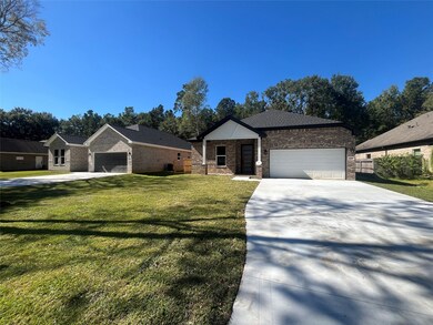 28811 Champion Oaks Dr, Magnolia, TX 77354 - photo 2