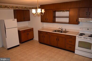 125 E Antietam St, Hagerstown, MD 21740 - photo 5