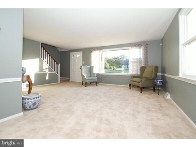 1207 Larchwood Rd, Flourtown, PA 19031 - photo 4