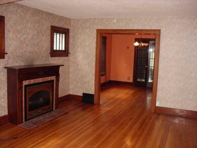 352 Bennett St, North Tonawanda, NY 14120 - photo 4