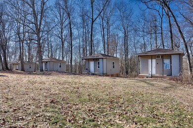 Cabins - have electricity, 16x16
