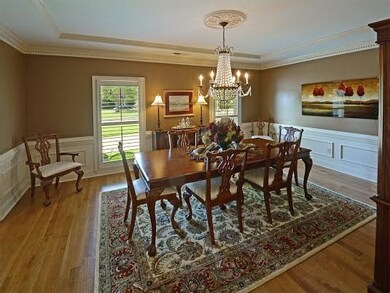 This house has fine molding in abundance!  Dentil 