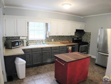 6452 NW Elmont Rd, Topeka, KS 66618 - photo 5