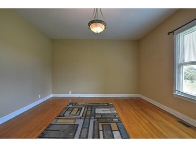 329 E 4th Ave, Watauga, TN 37694 - photo 4