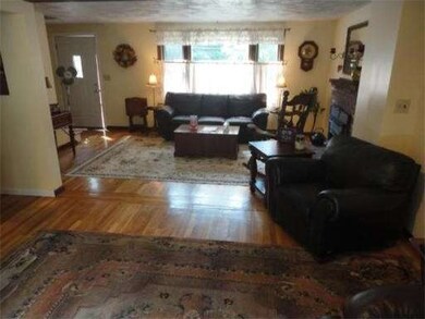 31 Emily Rd, Tewksbury, MA 01876 - photo 4