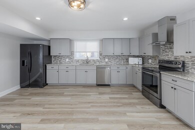 27 N Delsea Dr, Clayton, NJ 08312 - photo 2