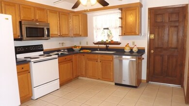 2701 Pecan Dr, Alamogordo, NM 88310 - photo 2