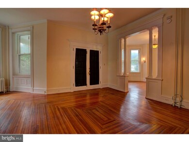 2423 Fairview Ave unit 1FL, Reading, PA 19606 - photo 3