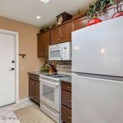 11008 W Thunderbird Blvd, Sun City, AZ 85351 - photo 5