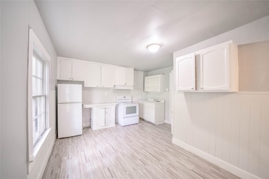 5101 Crane St unit 1, Houston, TX 77026 - photo 5
