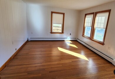 146 Pleasant St, South Grafton, MA 01560 - photo 5